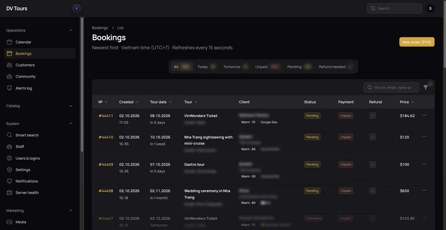 Bookings list with status, payment and lead source columns